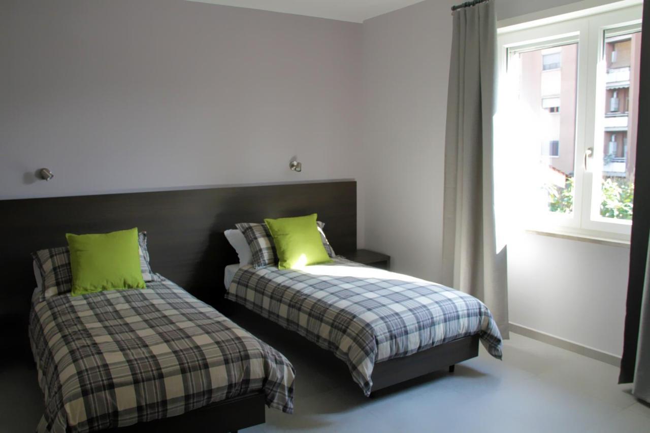 Easyroom Frosinone - Casello Autostradale ภายนอก รูปภาพ