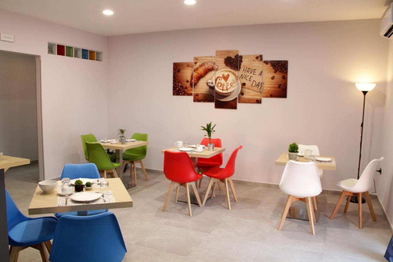 Easyroom Frosinone - Casello Autostradale ภายนอก รูปภาพ